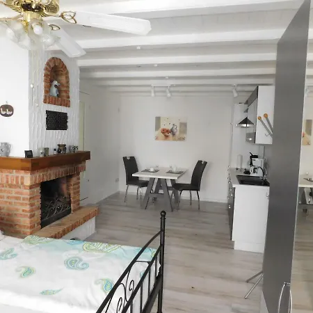 Kaminstuebchen Apartament Altrich